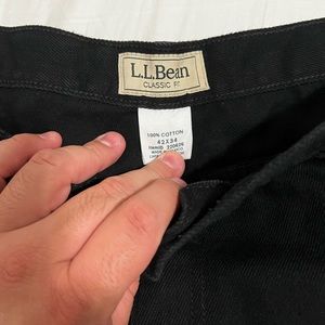 LL Bean Jeans Mens 42X34 Black Denim Straight Leg Classic Waist Pants Outdoor